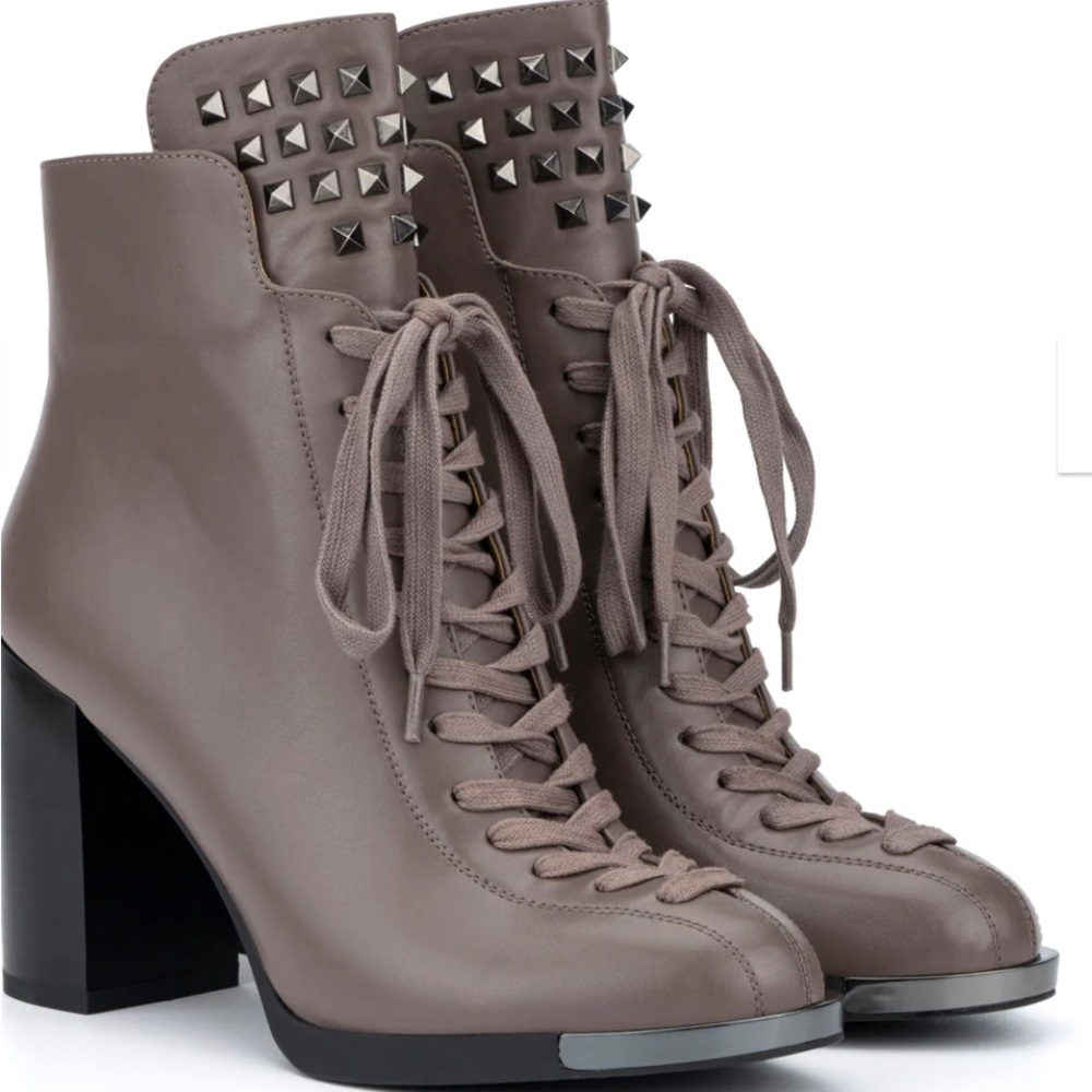 Brand new Plum Torgeis Nubis shoe boots.